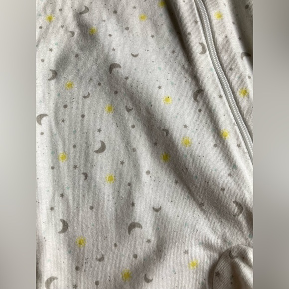 Carters Unisex 3 Month Moon & Stars Footie - Picture 2 of 5